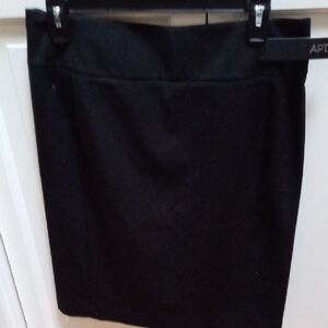 Apt. 9 Women's Classic Black Pencil Skirt